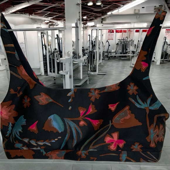 Carve Designs Korbyn Compression Top Large - Picture 6 of 8